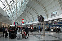 Toronto Pearson  (YYZ) Airport Guide