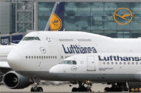 Boeing Unveils New Lufthansa Aircraft