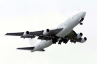 Boeing Debuts New 747-8