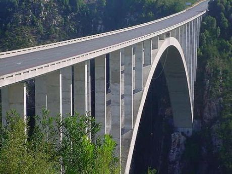 Bloukrans Bridge Bungee